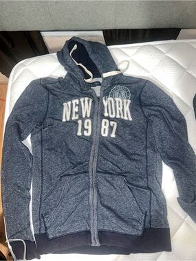 Aéropostale Men’s New York 1987 Heather Navy Zip Hoodie, Size S